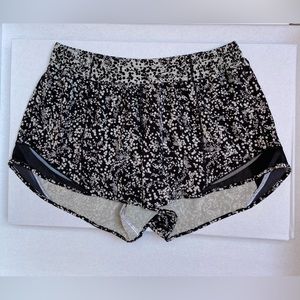 Lululemon LR Hotty Hot shorts, size 10, 4” inseam, black and cream/white print